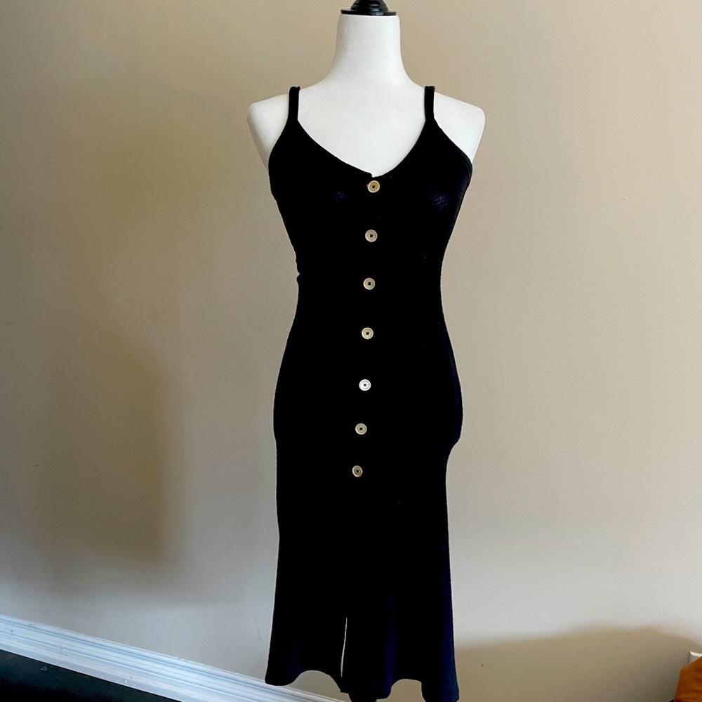 Aritzia Black Wilfred Free dress